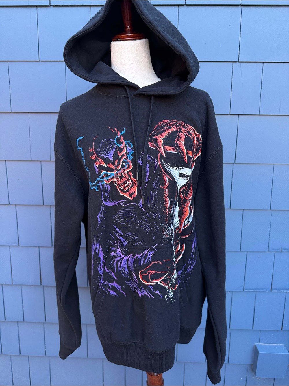 Hulkmania Large Black Undertaker Horror Print Hooded Sweatshirt wrestling